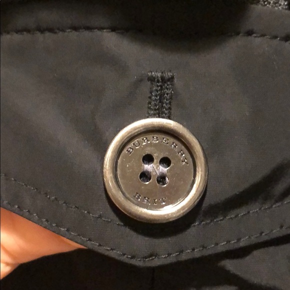 Burberry - Picture 3 of 8